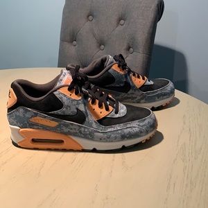 Men’s size 11 Nike Air Max 90 Digi camo